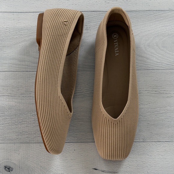 Vivaia Margot Square Toe V-Cut Ballet Flats Size 40/US 9 Almond Beige Tan